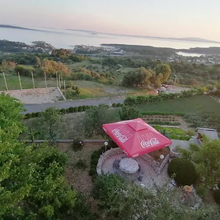 Apartmani Andelo I Ruzica Mundanije Exterior foto