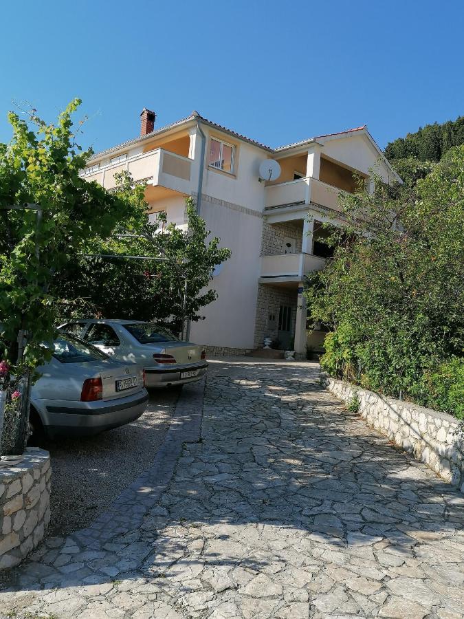Apartment Andelo I Ruzica Mundanije