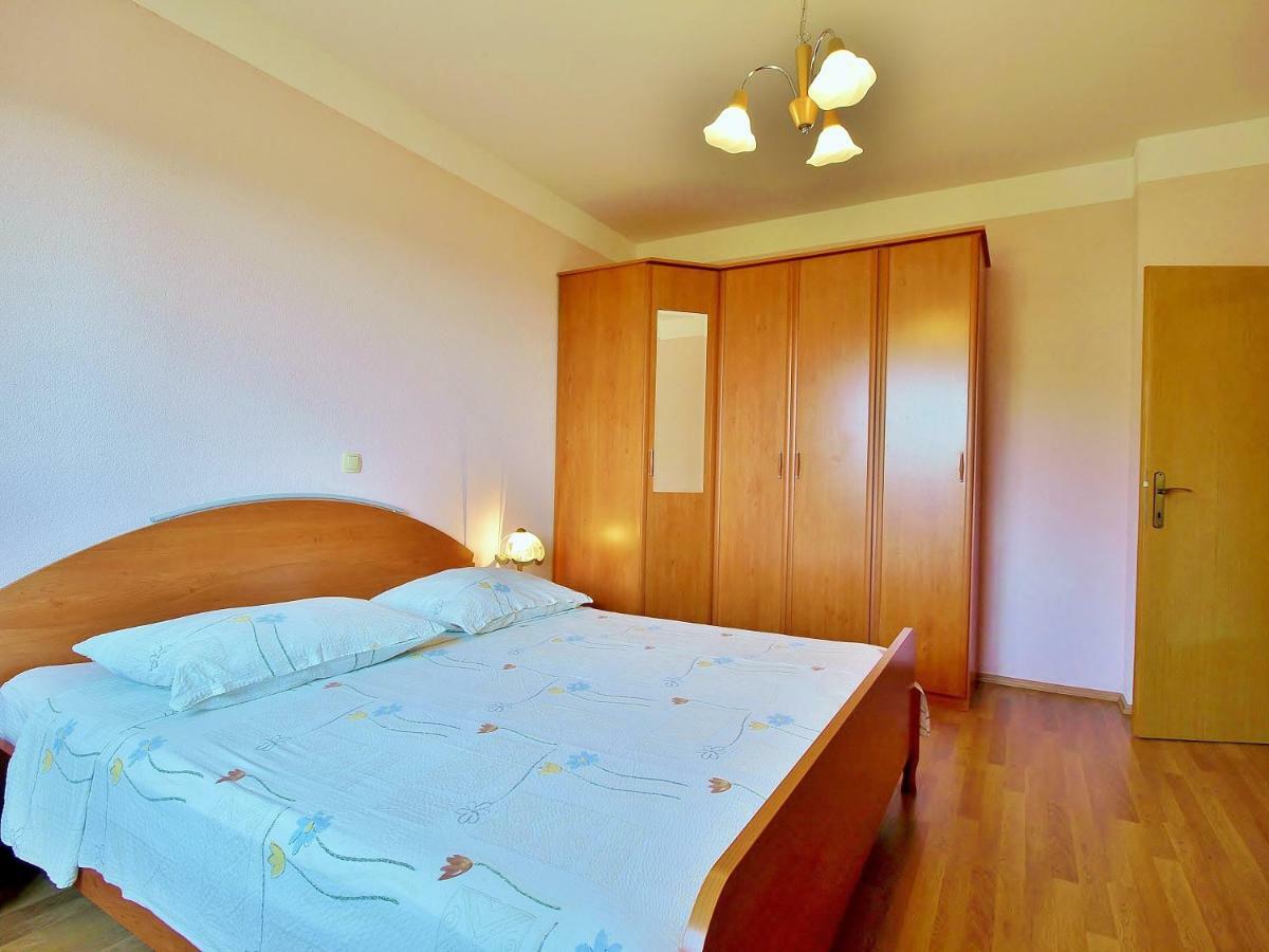 Andelo I Ruzica Apartment