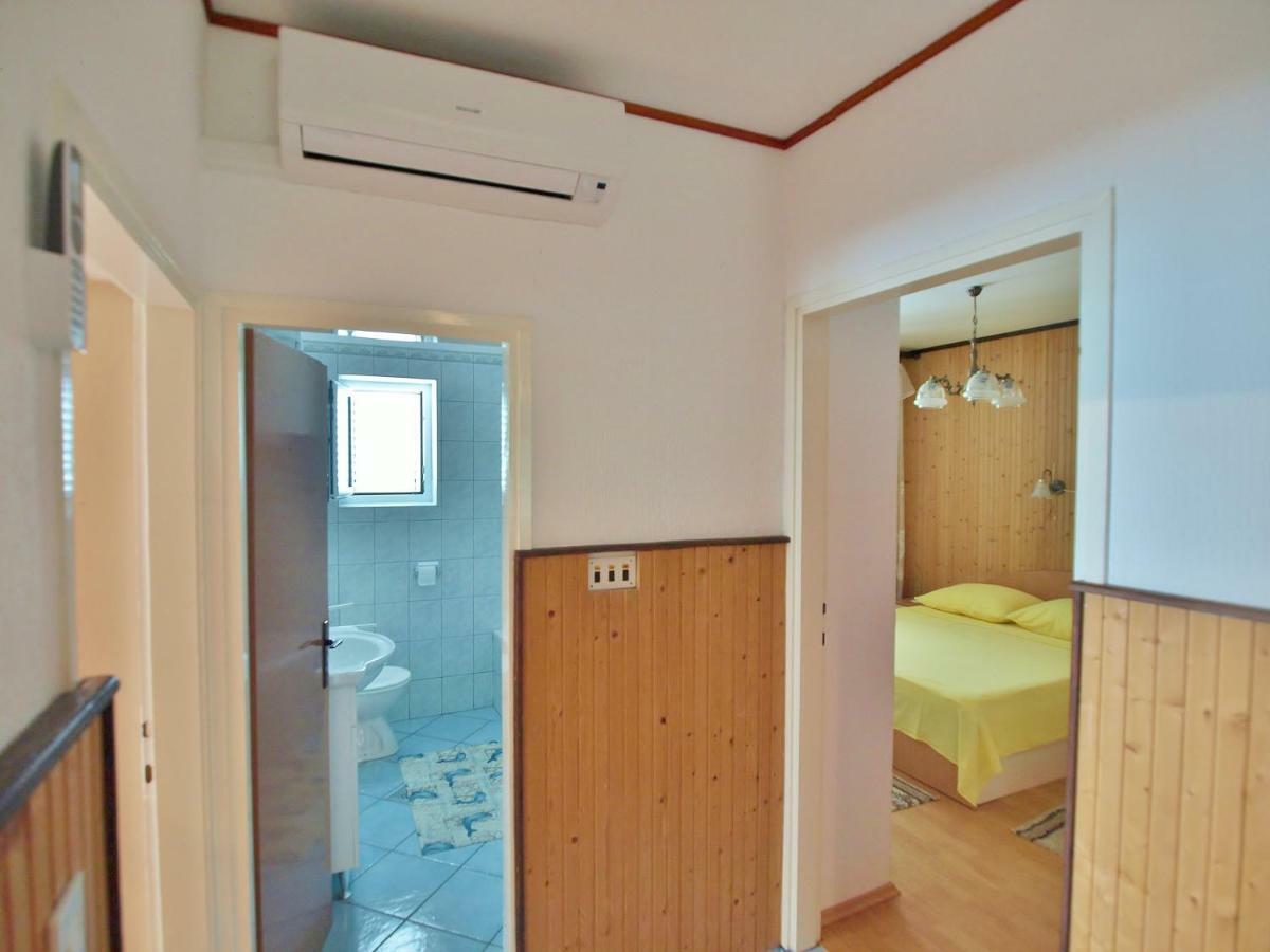 Andelo I Ruzica Apartment